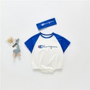 Sport leerer Babyspielanzug