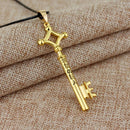 1 Stück niedlicher Anime Angriff auf Titan Eren Jaegers Schlüsselform Halsketten Anhänger Shingeki No Kyojin Halskette Cosplay Figur Spielzeug Geschenk