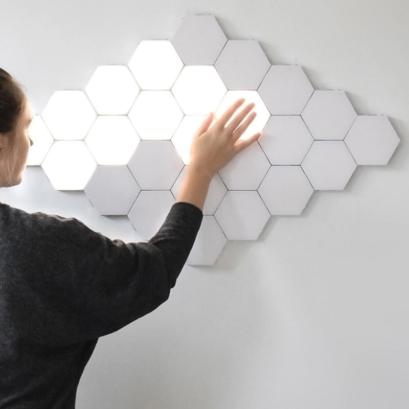 Lámpara de pared LED moderna para Loft, montaje Modular de panal, luces de pared táctiles, lámpara cuántica, iluminación de decoración Interior DIY magnética