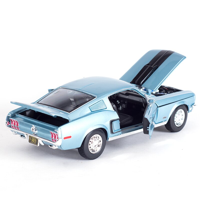 Maisto 1:18 1968 Ford Mustang GT Cobra Jet Sports Car Static Simulation Die Cast Vehicles Collectible Model Car Toys