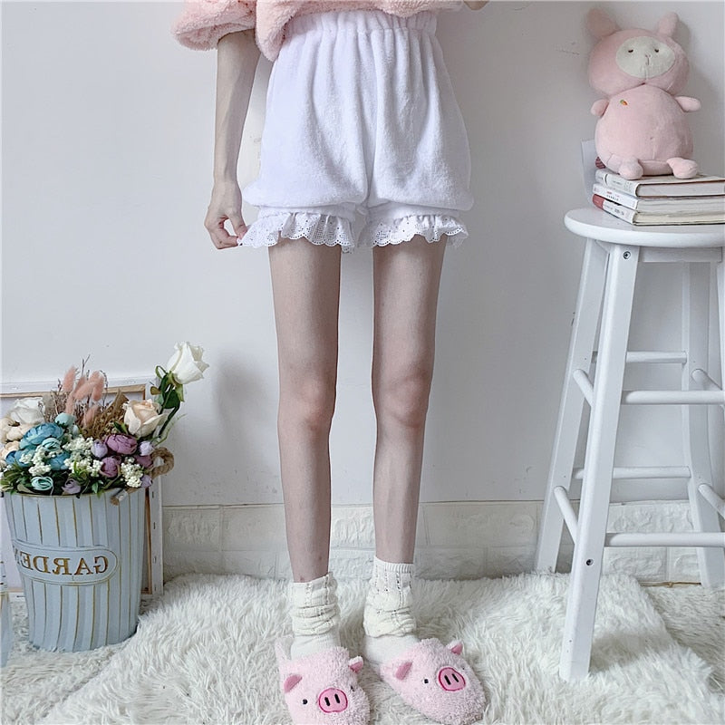 Winter süße Lolita Mädchen warme Samt Shorts süße hohe Taille Spitze Damen Plüsch Pyjama Shorts Sommer Kawaii Pumphose rosa weiß