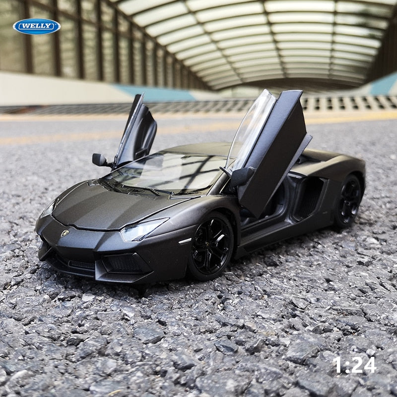 WELLY 1:24 Lamborghini Aventador LP700-4 Auto Legierung Sportwagen Modell Diecast Heckautoräder Spielzeug für Kinder