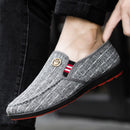 2022 New Fashion Men's Shoes Spring Style Canvas Men Loafers Comfortable Leather Shoes Men Flats Metal Decoration Driving Shoes