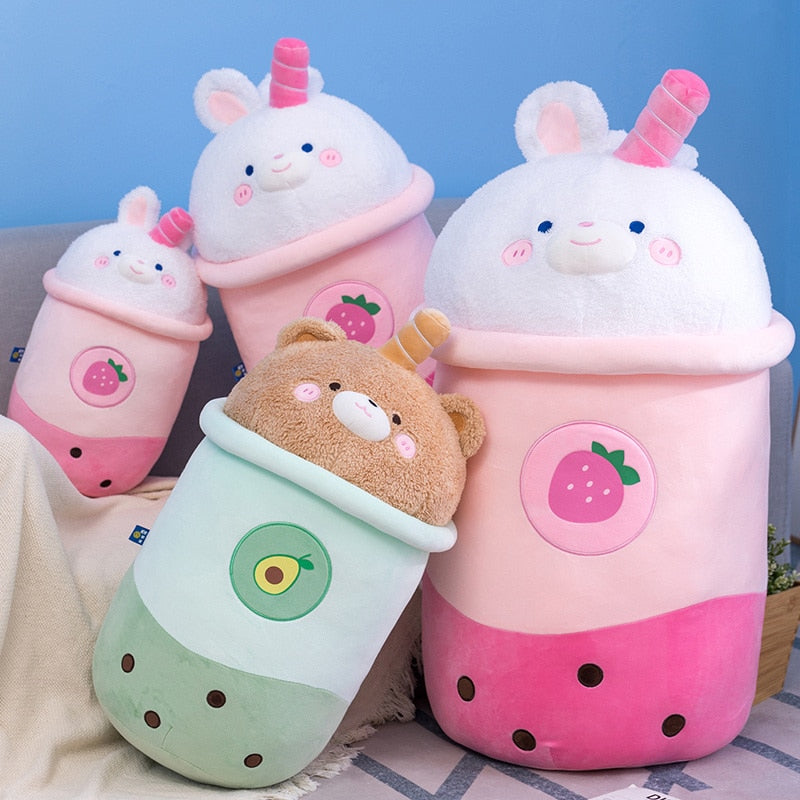 Entzückende Cartoon-Tiere Boba Tea Plüschtier Gefüllte Avocado Brown Bear Pink Strawberry Bunny Milk Tea Cup Toy Big Hug Pillow Toy