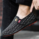 2022 New Fashion Men's Shoes Spring Style Canvas Men Loafers Comfortable Leather Shoes Men Flats Metal Decoration Driving Shoes