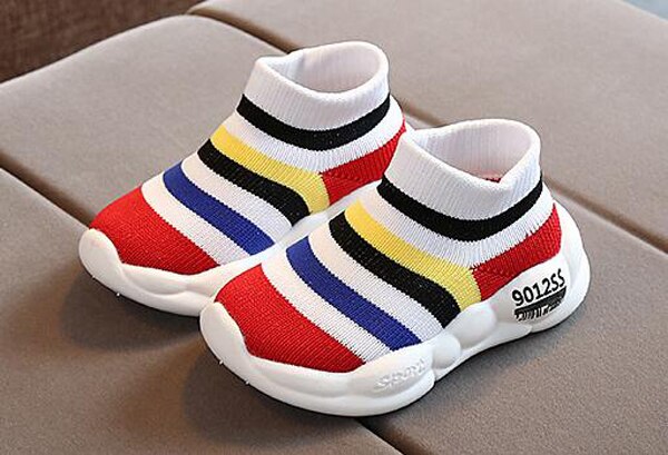 Jungen Tennisschuhe Turnschuhe Mädchen Regenbogenschuhe Mesh Kinderschuhe Kleinkind Streifen Chaussure Zapato Casual SandQ Baby Neu