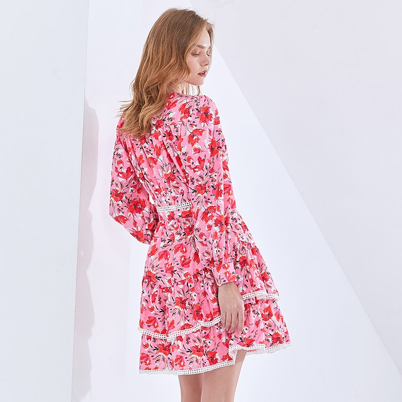 TWOTWINSTYLE Print Floral Hit Farbe Kleid für Frauen V-Ausschnitt Langarm Minikleider weibliche Mode neue Kleidung 2021 Spring Tide