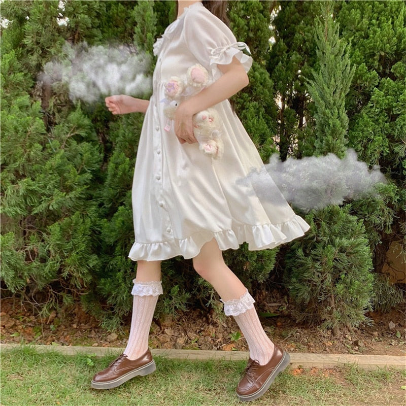 Japanisches süßes Mädchen Lolita Drees Kawaii Peter Pan Kragen süße Rüschen Puffärmel Drees einfarbige elegante Retro Lady Drees