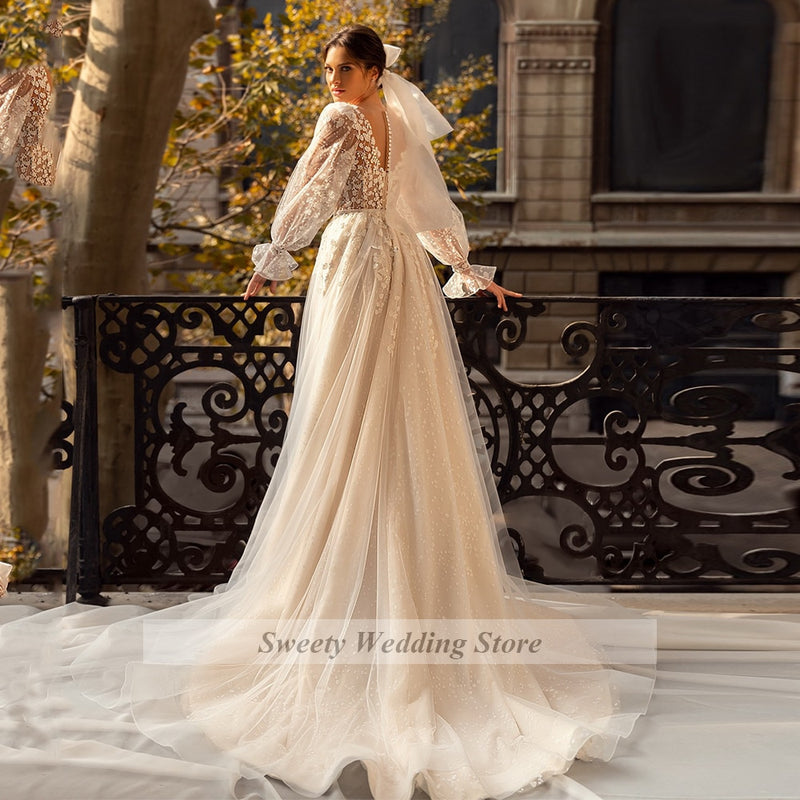 Romantic Flower Lace Wedding Dress Princess Bridal Gowns Long Sleeves V Neck See-through A Line Sweep Train Wedding Dresses