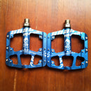 Neue CNC-Aluminiumlegierung versiegelt 3 Lager Anti-Rutsch-Fahrradpedale Flachfuß Ultraleicht Mountainbike Pedale MTB Fahrradteile