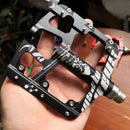 Neue CNC-Aluminiumlegierung versiegelt 3 Lager Anti-Rutsch-Fahrradpedale Flachfuß Ultraleicht Mountainbike Pedale MTB Fahrradteile