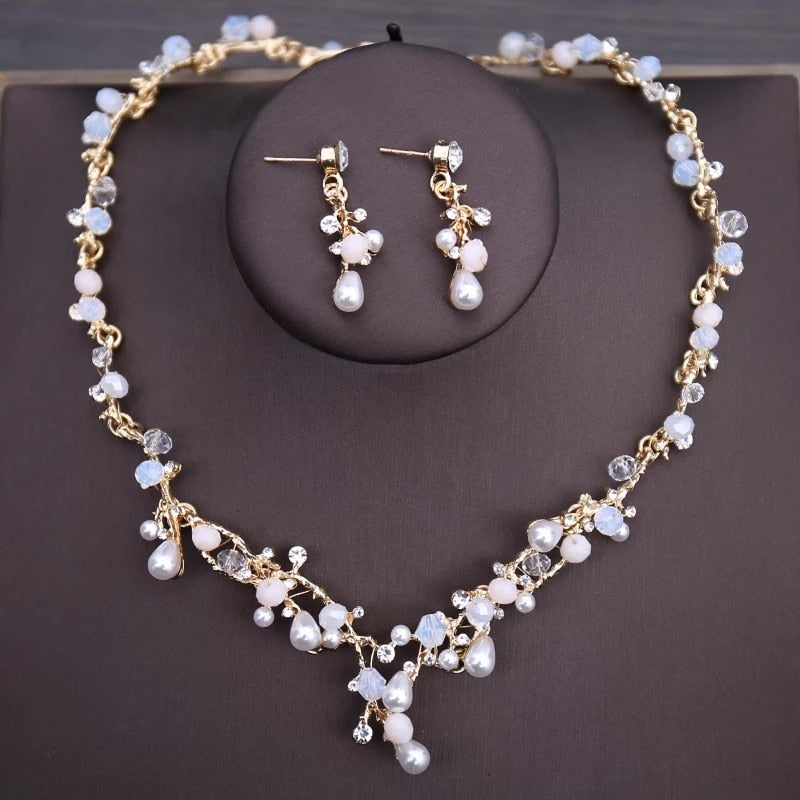 Luxury Crystal Beads Pearl Butterfly Costume Jewelry Sets Floral Rhinestone Choker Necklace Earrings Tiara Wedding Jewelry Set