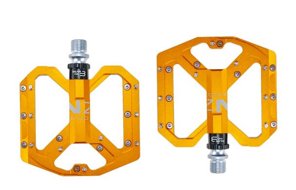 2020 New Mountain Anti-Rutsch-Fahrradpedale Plattform-Fahrrad-Flachlegierungspedale 9/16 Zoll 3 Lager für Rennrad-MTB-Fixie-Fahrräder