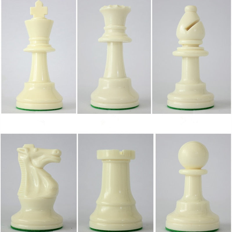 International Standard Chess Game Set Competition King 97 mm (3,82 Zoll) großes Kunststoff-Schachspiel mit Schachbrett 4 hinteres Spiel Yernea