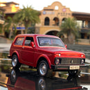 1/32 ruso LADA NIVA aleación modelo coche LADA 2106 juguete Diecast Metal fundición tirar hacia atrás música luz coche juguetes para niños vehículo