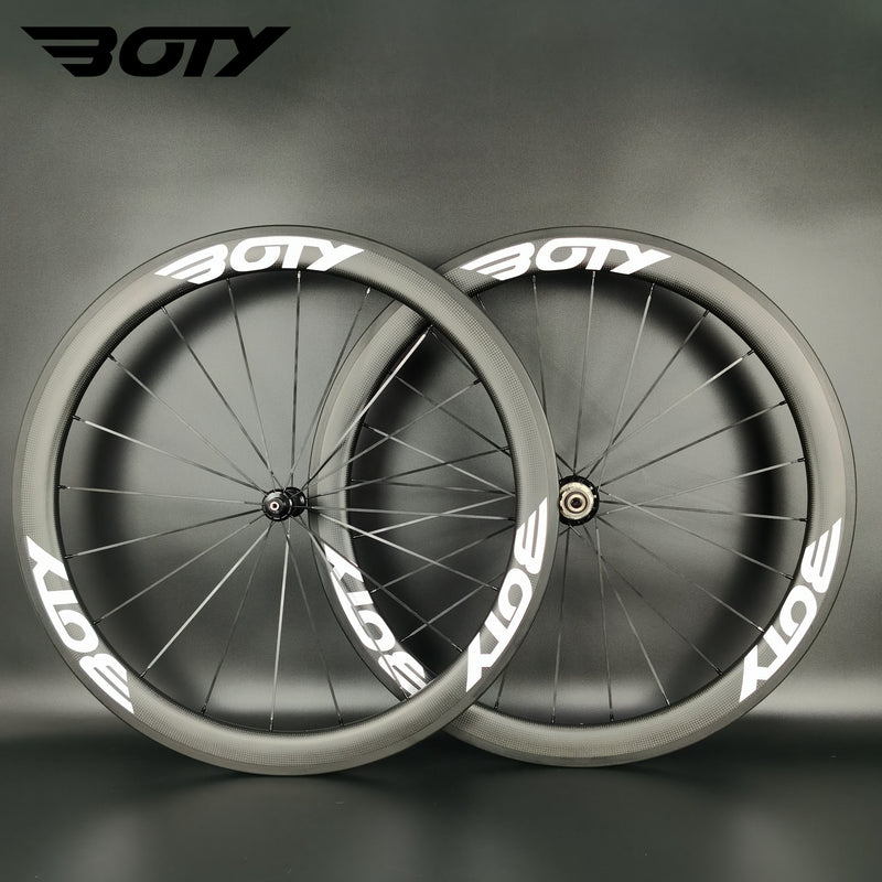BOTY weiße Aufkleber 700C Rennrad leichte Carbonräder 50 mm Tiefe 25 mm Breite Drahtreifen/Schlauchfahrrad-Carbon-Laufradsatz mit R36-Nabe