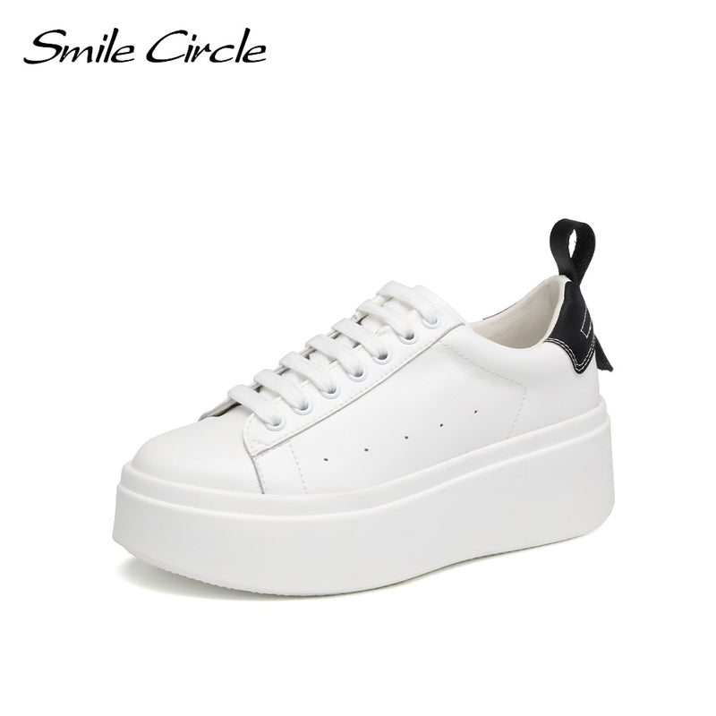 Smile Circle Weiße Turnschuhe Damen Flache Plateauschuhe Runde Zehe Lässige Schuhe mit dickem Boden Damen Low-Top Chunky Sneakers