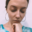 925er Sterlingsilber 2 cm-6,5 cm Große silberne Creolen-Übertreibungsohrringe Elegante Temperament-Modedesign-Creolenohrringe für Frauen