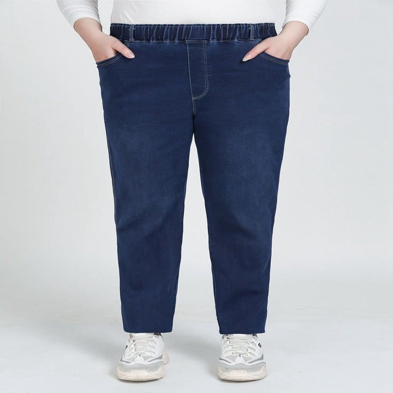 Herbst und Winter neue große beiläufige Jeans 7XL 8XL 9XL Art und Weisefrauen elastische hohe Taillentasche hohe elastische verdickte Jeans