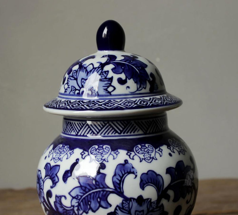 Jingdezhen Porzellan, handbemalt, blau-weißes Porzellan, allgemeiner Tank, neue chinesische Dekoration, klassische Heimstudiendekoration