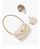 Kleine PU-Leder-Umhängetasche für Frauen 2022 neue Geldbörse und Handtaschen weibliche Reise-Crossbody-Beutel-Damenkette Sling-Beutel 2 PCS / SET