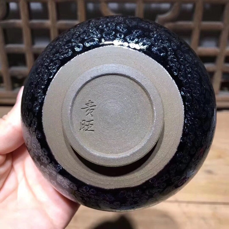 Jianzhan Chinesische traditionelle Fertigkeit Tenmoku Teeschale Sky Eye Drinkware Matcha Chawan Schale Oil Spot japanische Teeutensilien handgefertigt