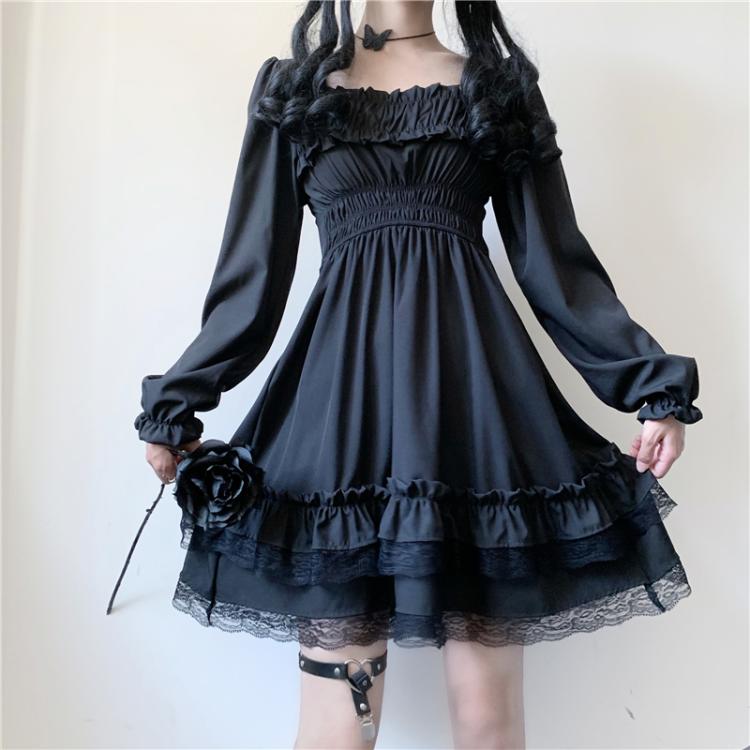 Japanische Harajuku Dark Style Sommer Neue Kleider Vintage Quadratischer Kragen Spitze Puffärmel Kleid Sweety Ruffles Hepburn Schwarzes Kleid