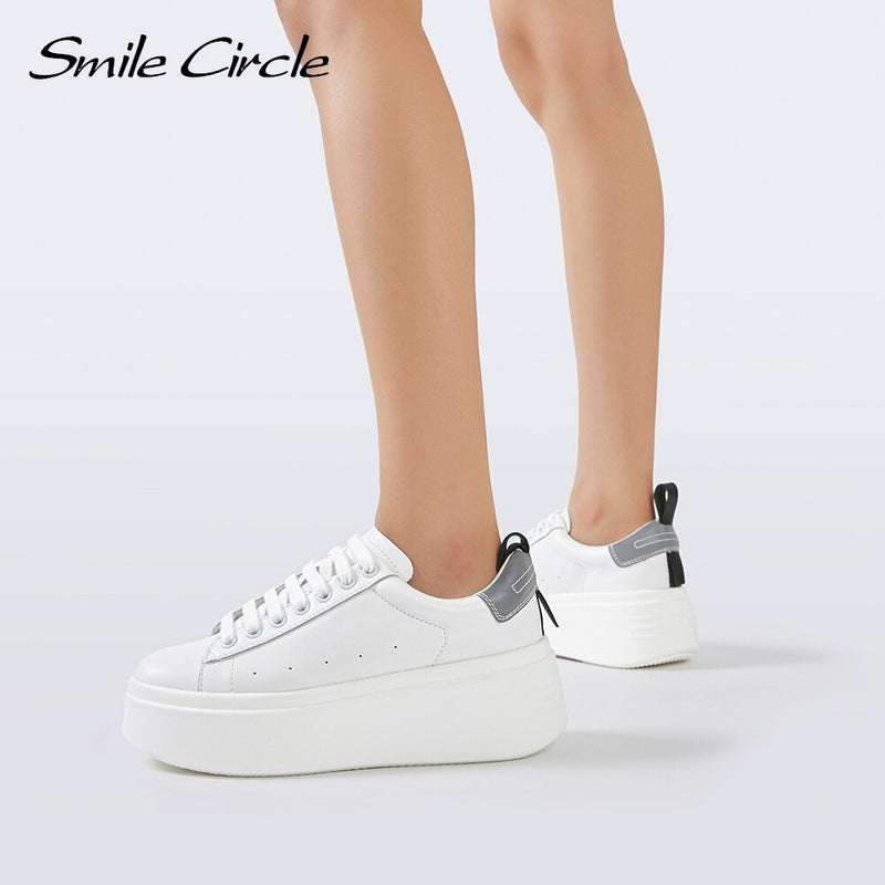 Smile Circle Weiße Turnschuhe Damen Flache Plateauschuhe Runde Zehe Lässige Schuhe mit dickem Boden Damen Low-Top Chunky Sneakers