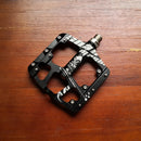 Neue CNC-Aluminiumlegierung versiegelt 3 Lager Anti-Rutsch-Fahrradpedale Flachfuß Ultraleicht Mountainbike Pedale MTB Fahrradteile