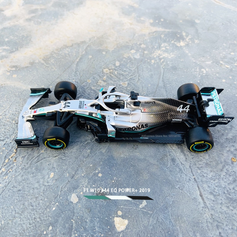 Bburago 1:43 mercedes-benz Team Lewis Hamilton W10-44 SF90 RB F1 Racing fórmula coche simulación estática Diecast aleación modelo coche