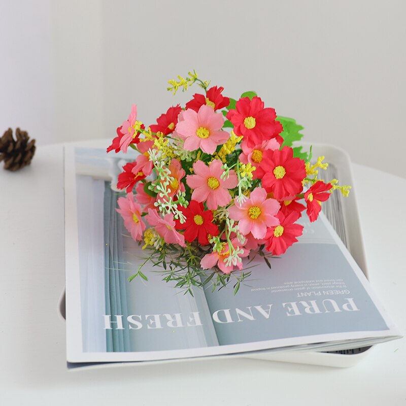 Silk Daisy Artificial Flowers High Quality Bouquet Autumn Wedding Home Decoration Small Fake Flowers Fall Office Arrangement