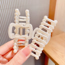 Imitationsperlen Acryl Haarkrallen Clip für Frauen Geometrisches Kreuz Quadratische Haarnadel Make-up Haarstyling Haarspangen Haarschmuck