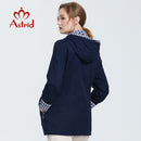 Astrid primavera otoño nueva llegada mujer gabardina corta de gran tamaño para mujer con capucha abrigo de mujer con cremallera AS-9013