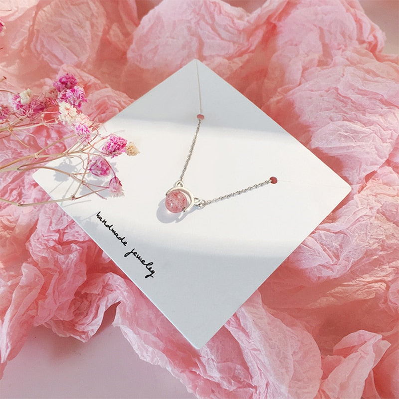 XIYANIKE Natural Strawberry Crystal Necklace Cute Cat Ears Styling Clavicle Chain Sweet Engagement Jewelry For Women Gifts New