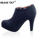REAVE CAT Große Größe 32-45 Wildlederimitat Damen Stiefeletten Herbst Frühlingsschuhe 10cm Absatz Reißverschluss Schwarz Aprikose Blau Designer QL4259