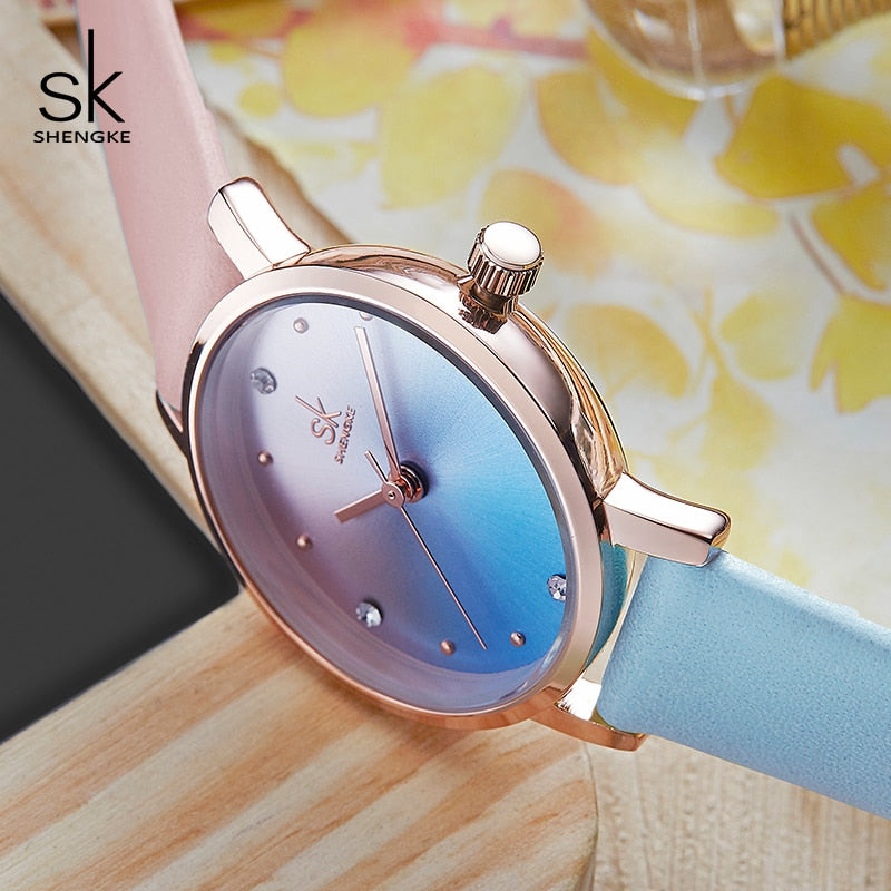 Relojes de cuero de Color creativo Shengke, reloj de cuarzo para mujer, reloj femenino SK, reloj de pulsera para mujer, reloj para mujer