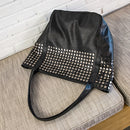 Beiläufige große Einkaufstaschen-Frauen-Art- und Weiseniet-Umhängetasche Designer-weiche Pu-Leder-Handtaschen-Damen-große tägliche Einkaufstaschen weiblich