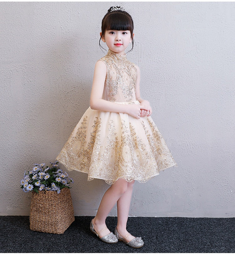 Elegante goldene Tüll Blumenmädchen Kleid Party Kinder Festzug Kleid Prinzessin Hochzeitskleid ärmellose Erstkommunion Kleider 1-14T