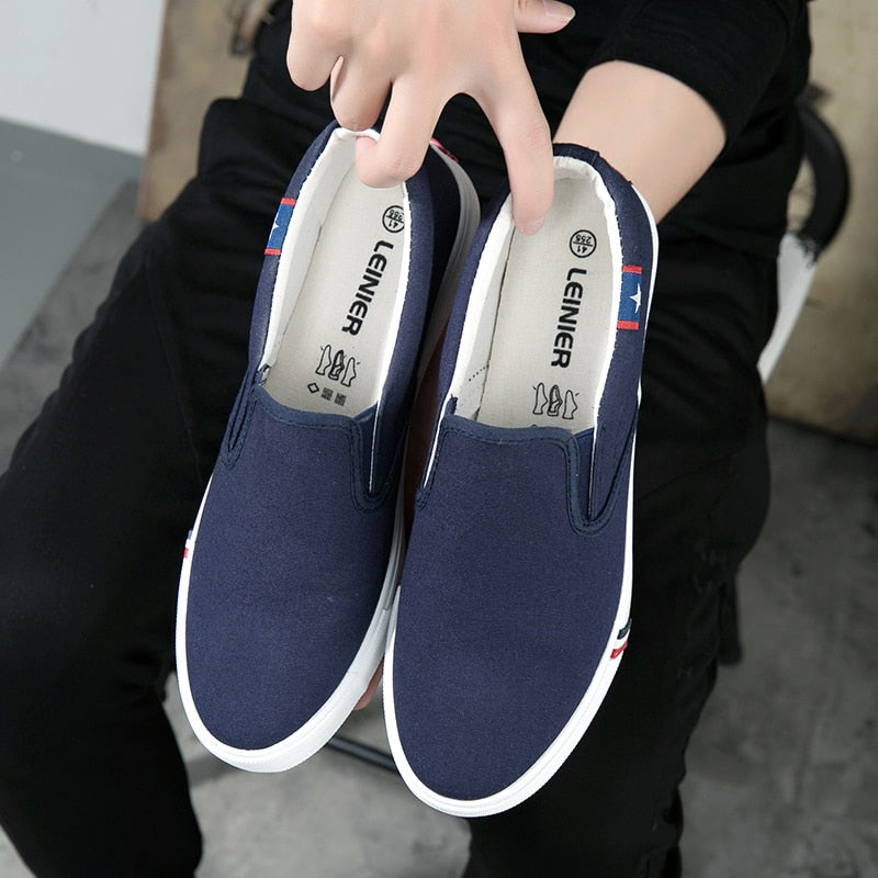 Men Canvas Shoes Simple Casual Mens Loafers 2019 Autumn High Quality Anti-Slip Comfortable Vulcanized Shoes Man Flats Size 35-47