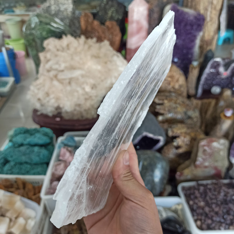 High quality Natural quartz crystal selenite series reiki healing home decor mineral specimen collection