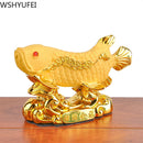 Chinesischer Stil Lucky Home Office Company Auto Talisman Money Drawing Fortune Arowana Golden Resin Fish Dekorative Statue