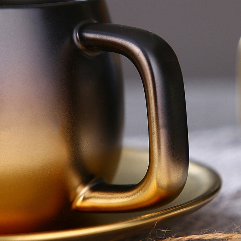 Taza de café de cerámica de oro negro de lujo, juego de taza y platillo de leche para desayuno, café expreso, té, con cuchara y platillo, juego de caja de regalo