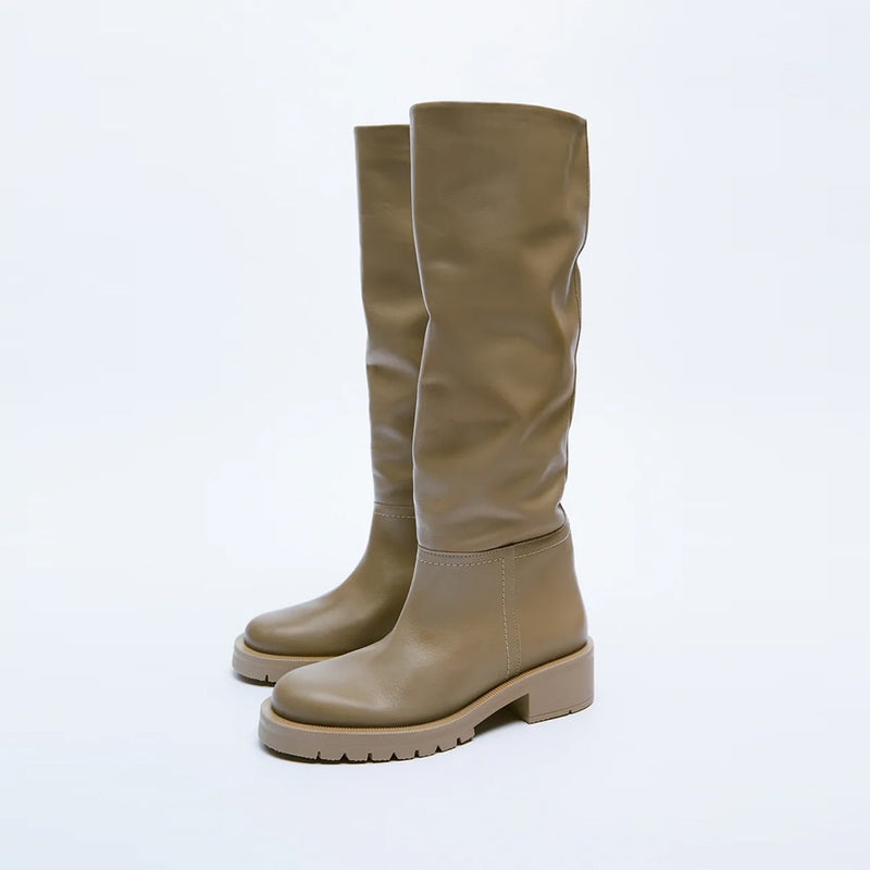 Botas QUTAA INS de moda para mujer hasta la rodilla, zapatos planos cálidos de cuero de vaca completo, botas gruesas de tacón alto para motocicleta, zapatos de mujer para mujer 34-43