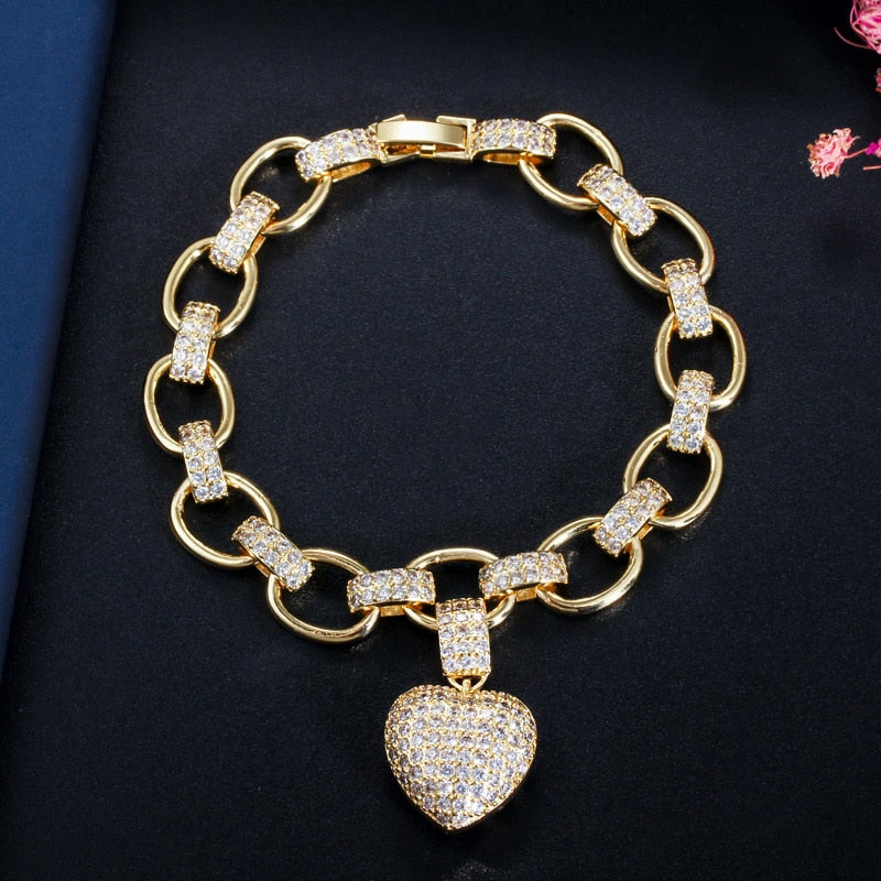 CWWZircons Love Heart Charm CZ Cubic Zirconia Gold Plated Cuban Link Chain Bracelets for Women Femme Fashion Jewelry Gift CB200