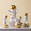 Nordic Modern Astronaut Miniaturfiguren Harz Handwerk Home Fairy Garden Schreibtisch Dekoration Einrichtungsartikel Raumzubehör