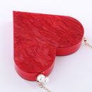 Bolso de mano de acrílico de diseñador único a la moda con cadena de perlas en forma de corazón rojo, bolso de noche para fiesta, bolsos de hombro para mujer, bolsos de mano calientes