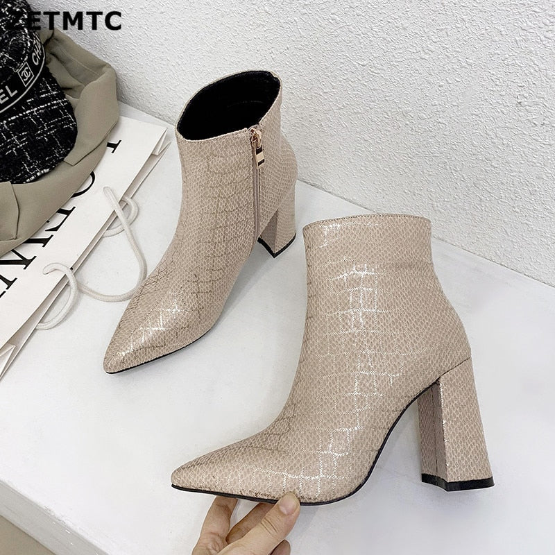 New Winter quality snake ankle boots for women pointed toe high heels boots simple zipper fashion shoes woman 2019 Spring 32-43