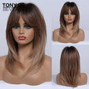 Mittlere Länge Ombre Braun bis Blonde glatte Haare Perücken mit Pony Synthetische Perücken für Frauen Cosplay Hitzebeständige natürliche Perücken