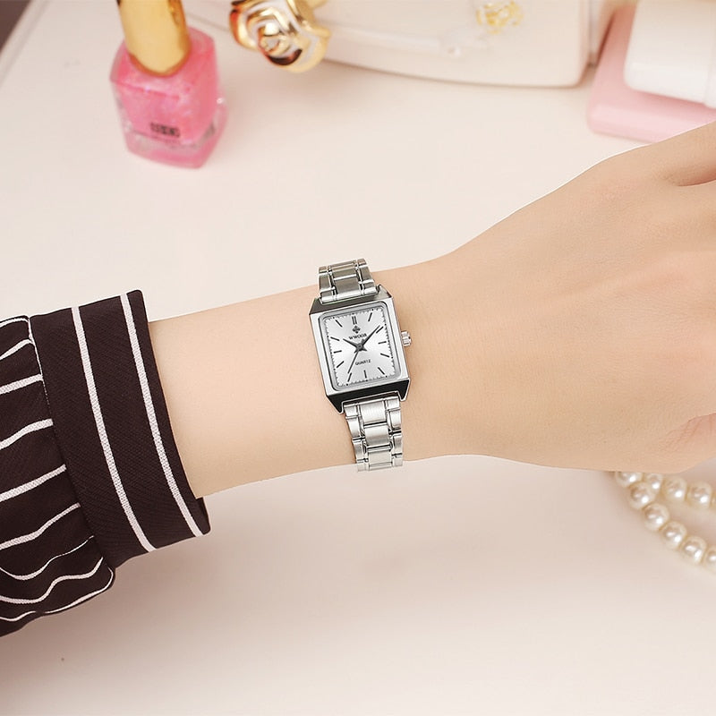 Montre Femme 2022 WWOOR Luxury Brand Womens Watches Fashion Rectangle Small Watch Woman Quartz Dress Ladies Bracelet Wrist Watch