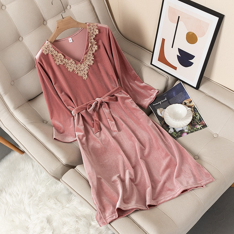 Nightgown Autumn V-Neck Nightdress Women Sleepwear Velvet Nightwear Home Dressing Gown Long Sleeve Intimate Lingerie Negligee